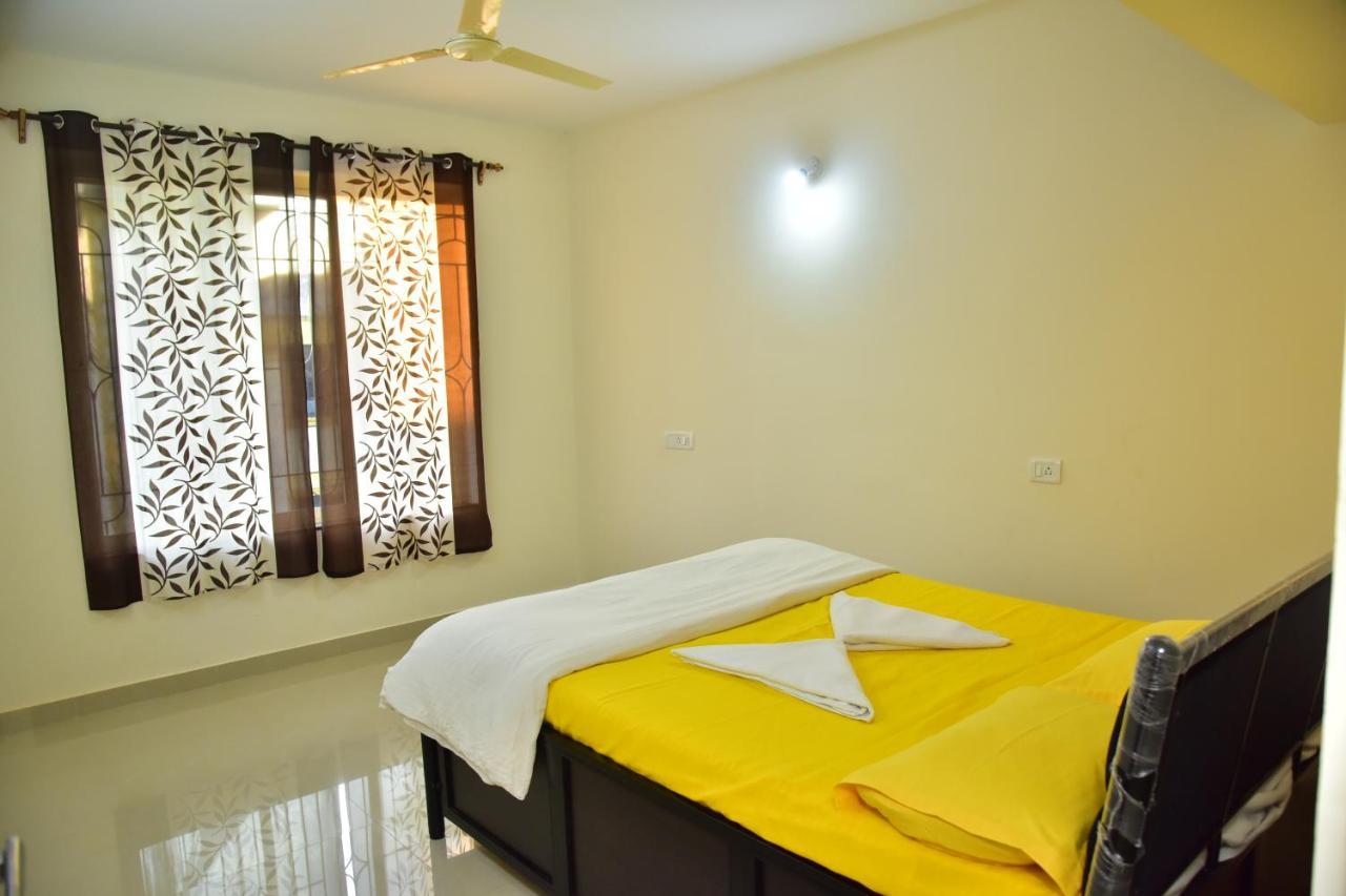 Fieldstone Lovely 2 Bhk Ac Apartment Talaulim Luaran gambar