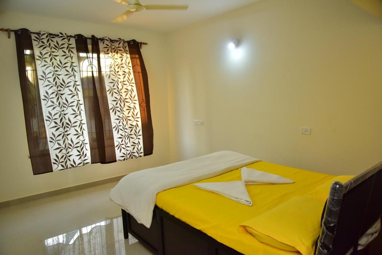 Fieldstone Lovely 2 Bhk Ac Apartment Talaulim Luaran gambar