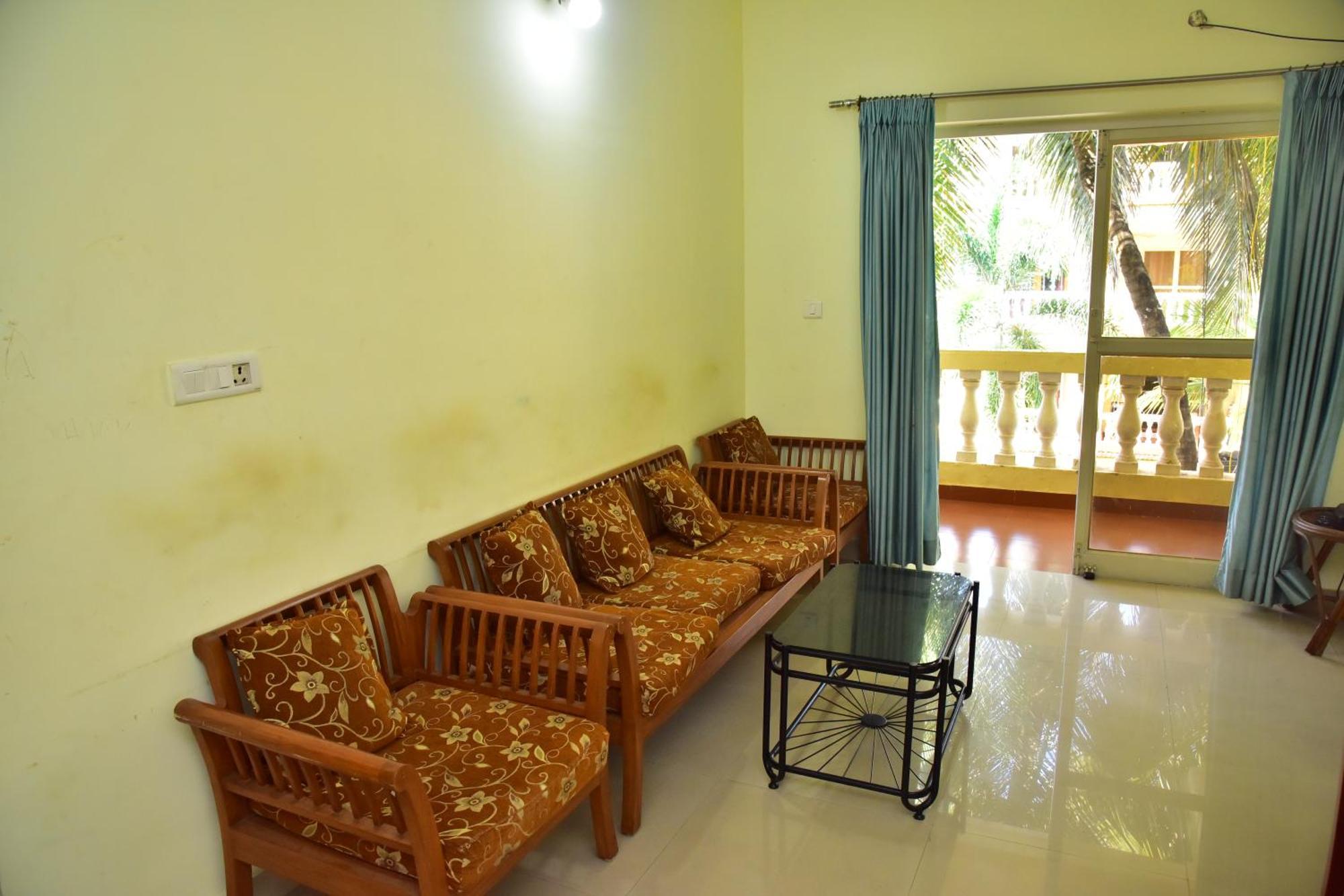 Fieldstone Lovely 2 Bhk Ac Apartment Talaulim Bilik gambar